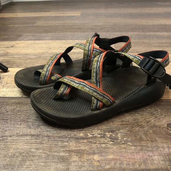 Special Edition Chacos Men’s Size 10 - Picture 2 of 9